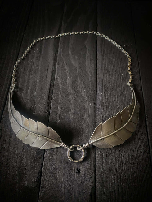 Detachable Leaf Choker